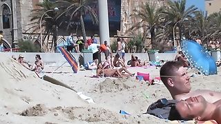 Mulheres Safadas Provovam Homens Na Praia Movie Amador